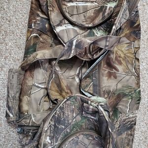 Camo medium duffle bag